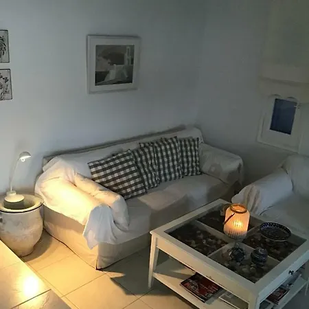 Terrace House Serifos Town